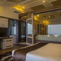 Luxury-presidential-bedroom-with-tv